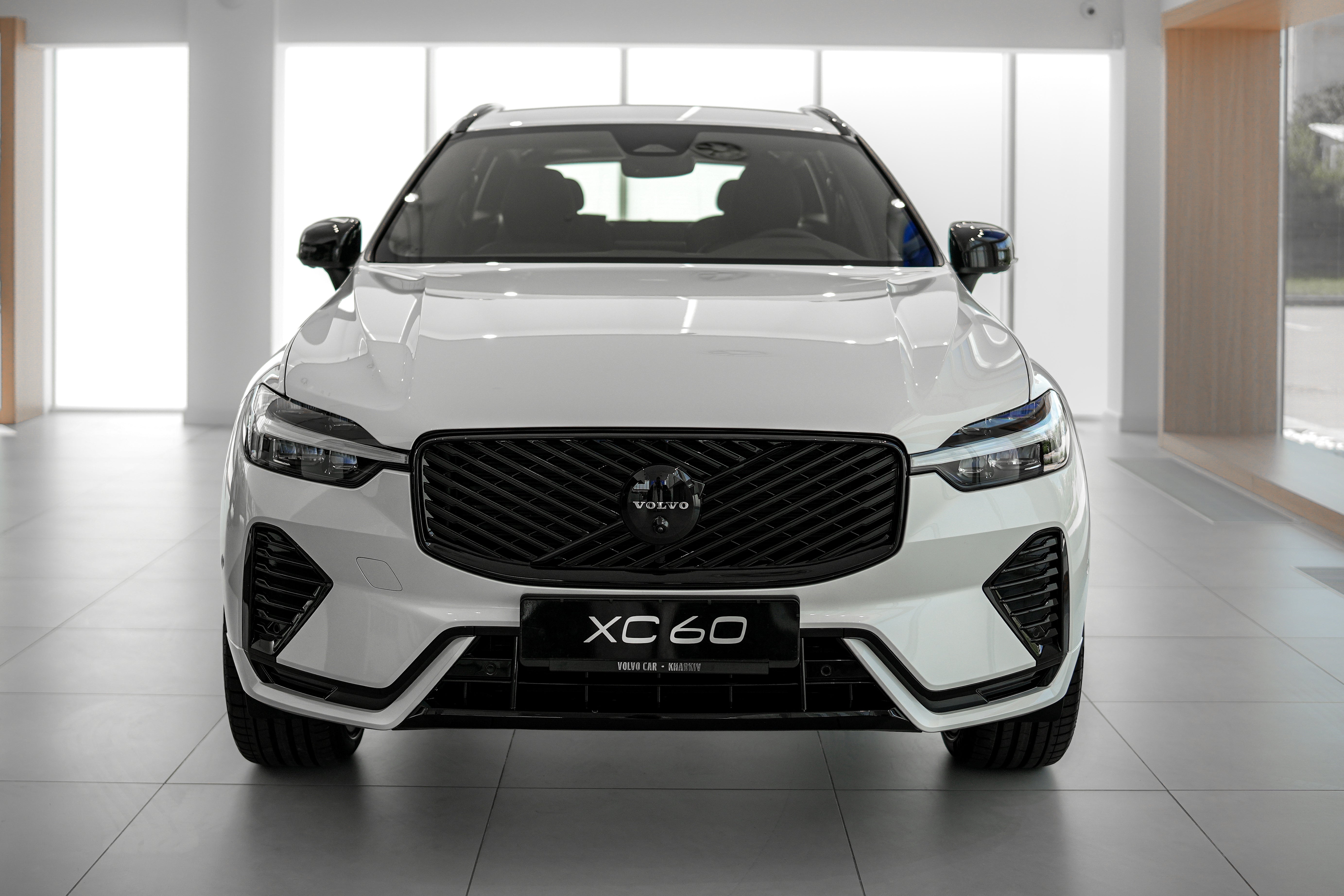Volvo XC60 2025 B5 Plus Black Edition