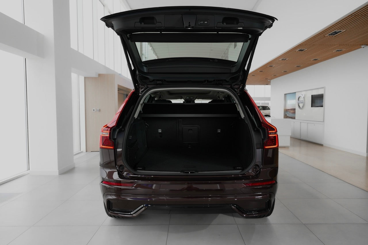 Volvo XC60 2025 B5 Ultra Dark Mulberry