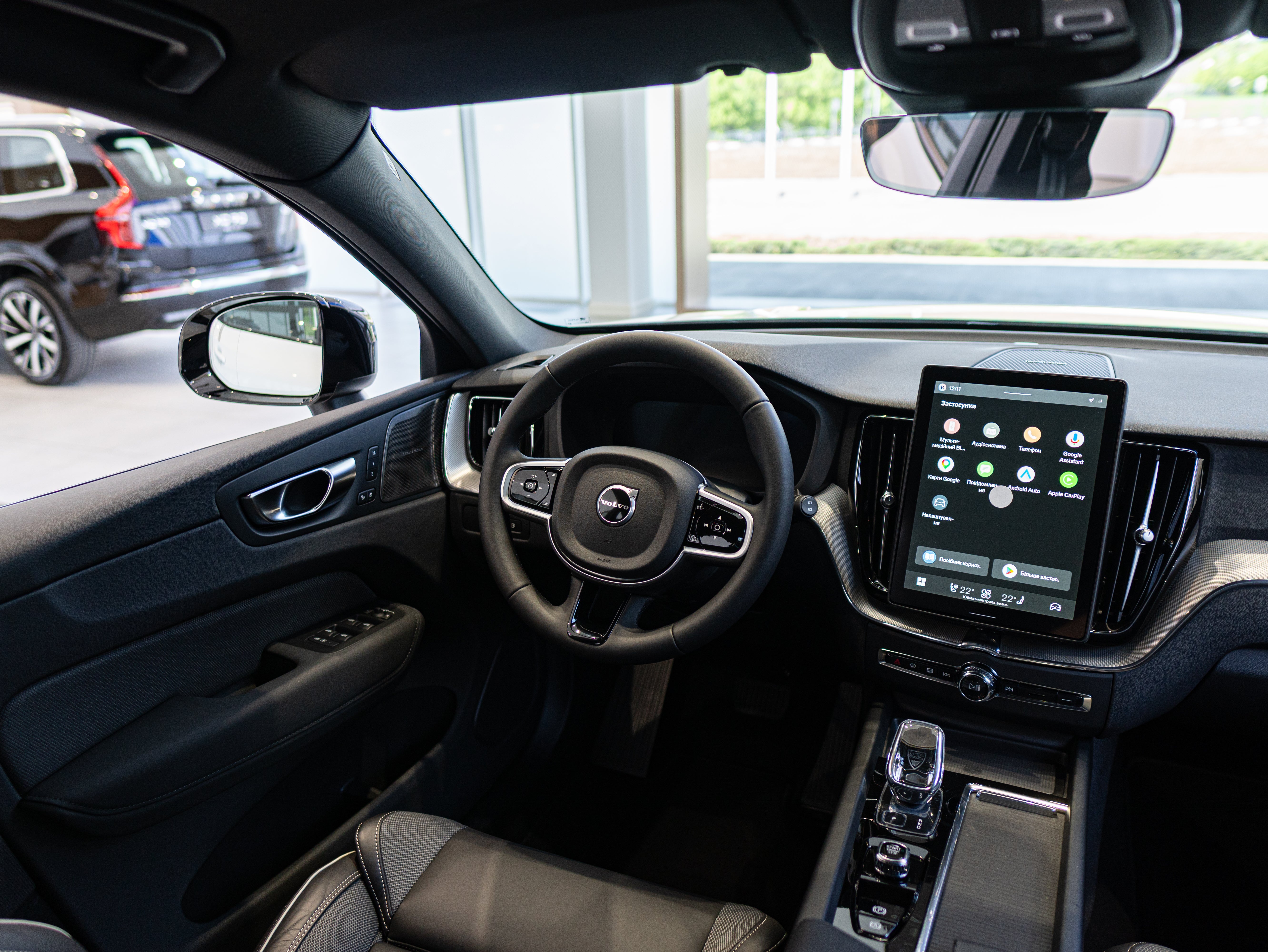 Volvo XC60 T8 Plus Black Edition Crystal White - Charcoal/Leabr3/Charc/Spo