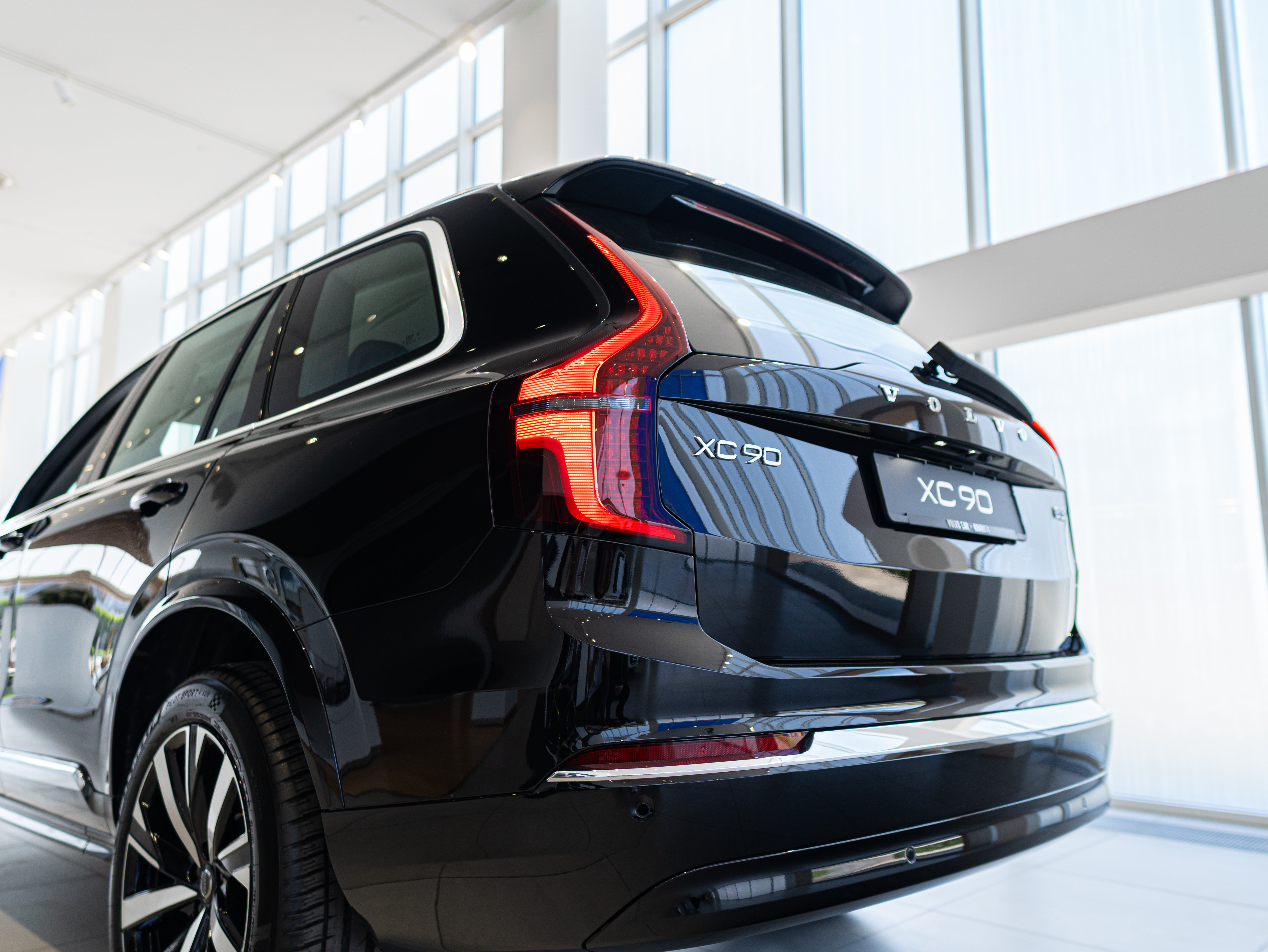 Volvo XC90 B5 Core Onyx Black - Charcoal/Vinyl5/Charcoal