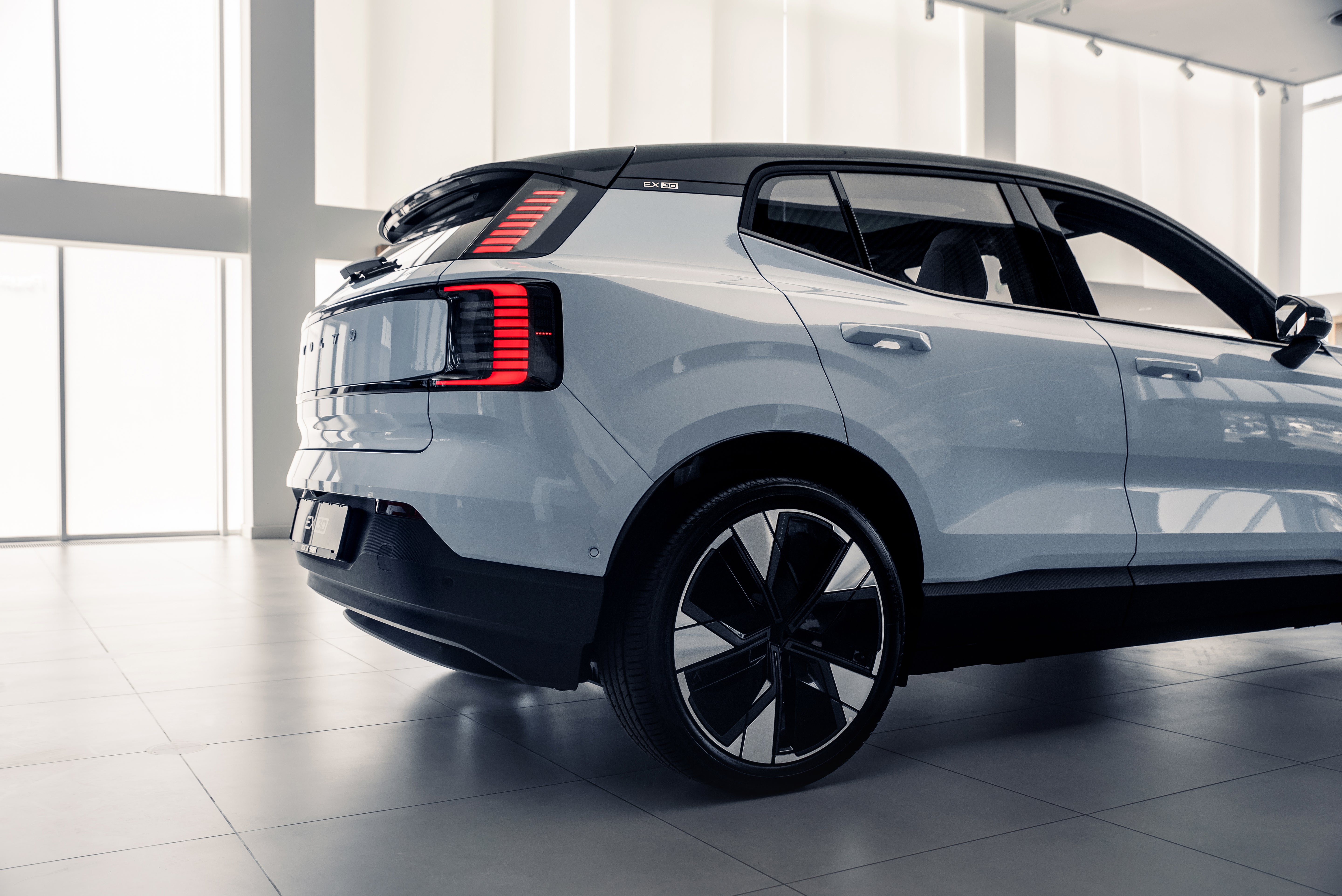 Volvo EX30 Core Cloud Blue 2024