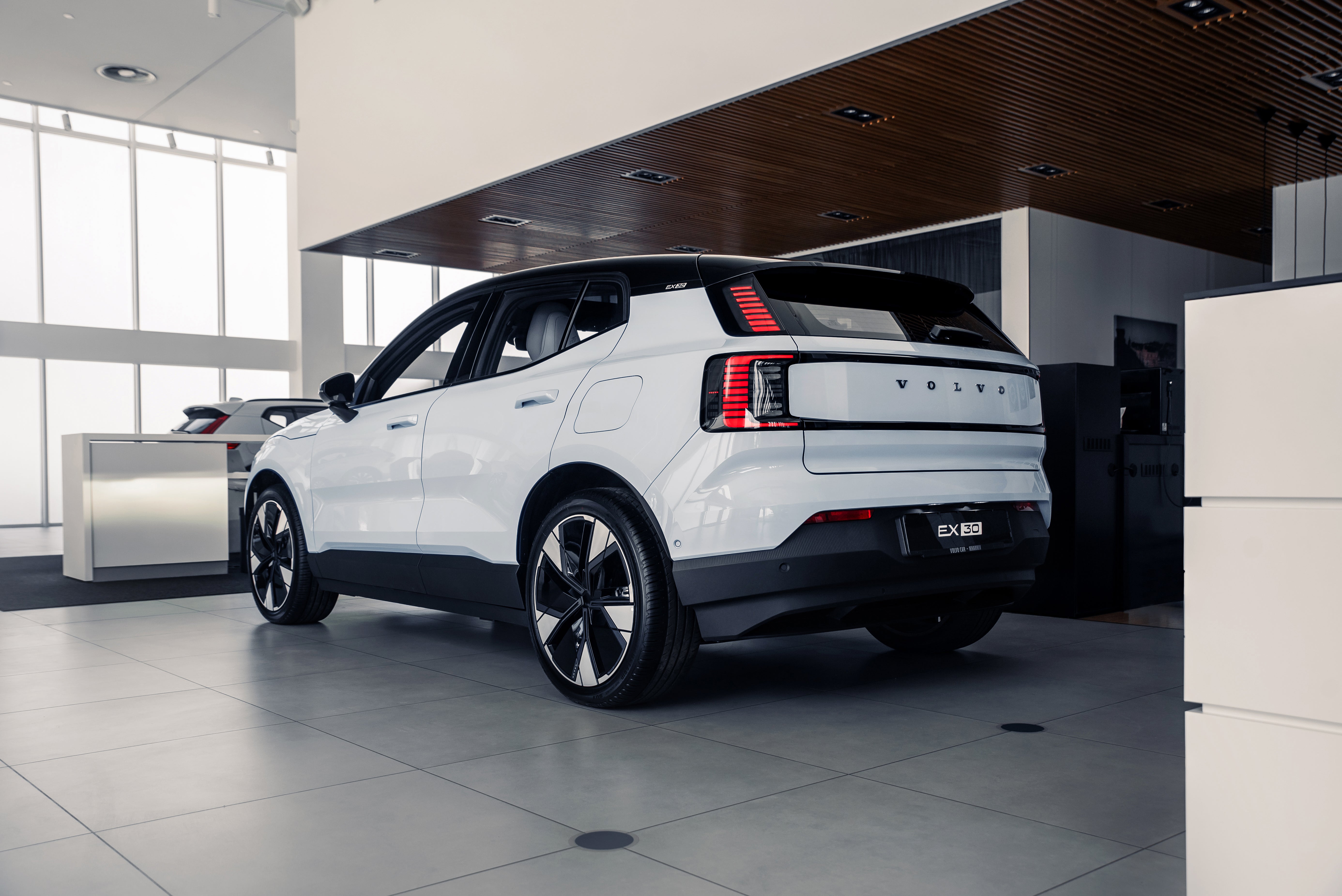 Volvo EX30 Core Cloud Blue 2024
