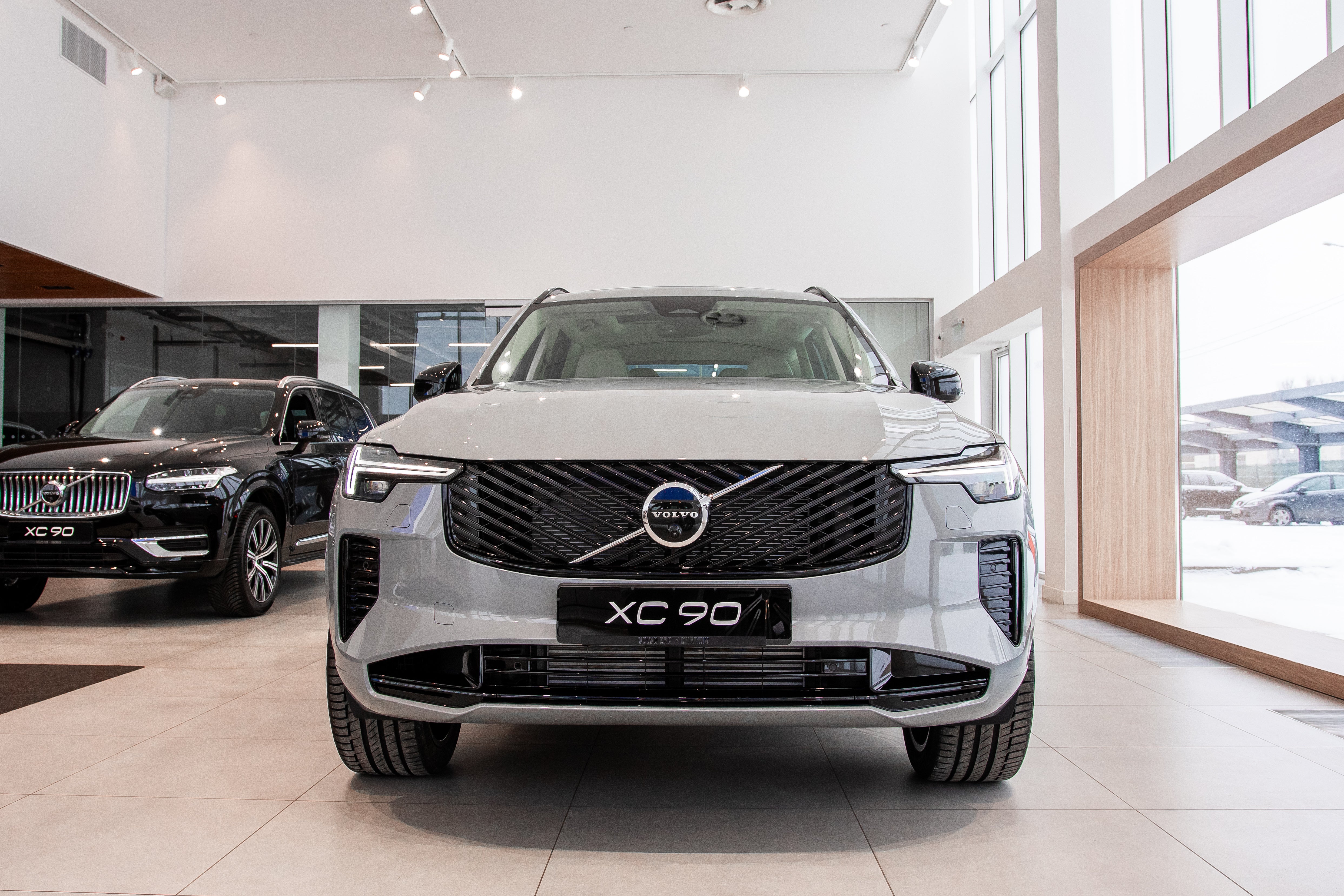 Volvo XC90 2025 T8 Ultra Vapour Grey