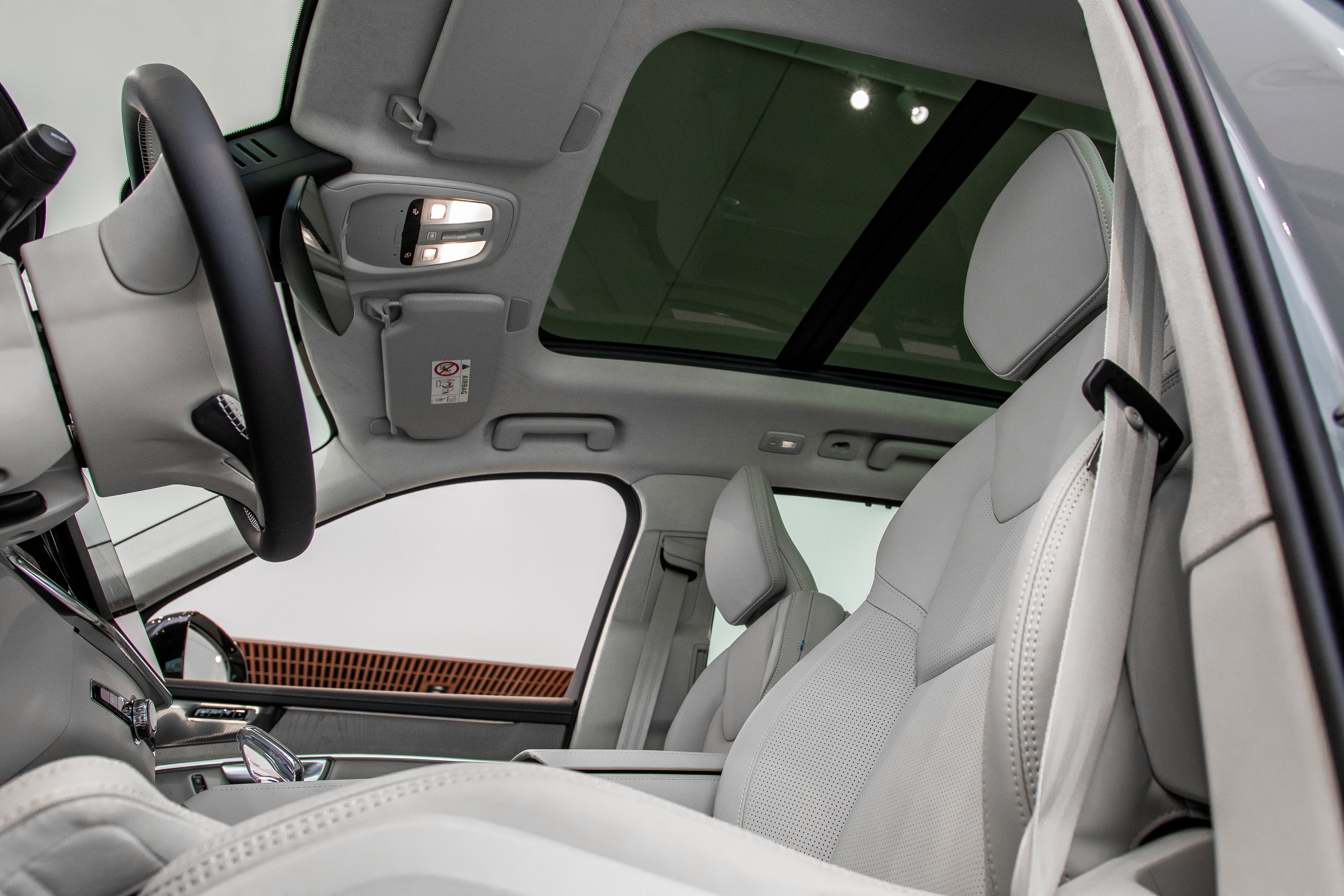 Volvo XC90 2025 T8 Ultra Vapour Grey