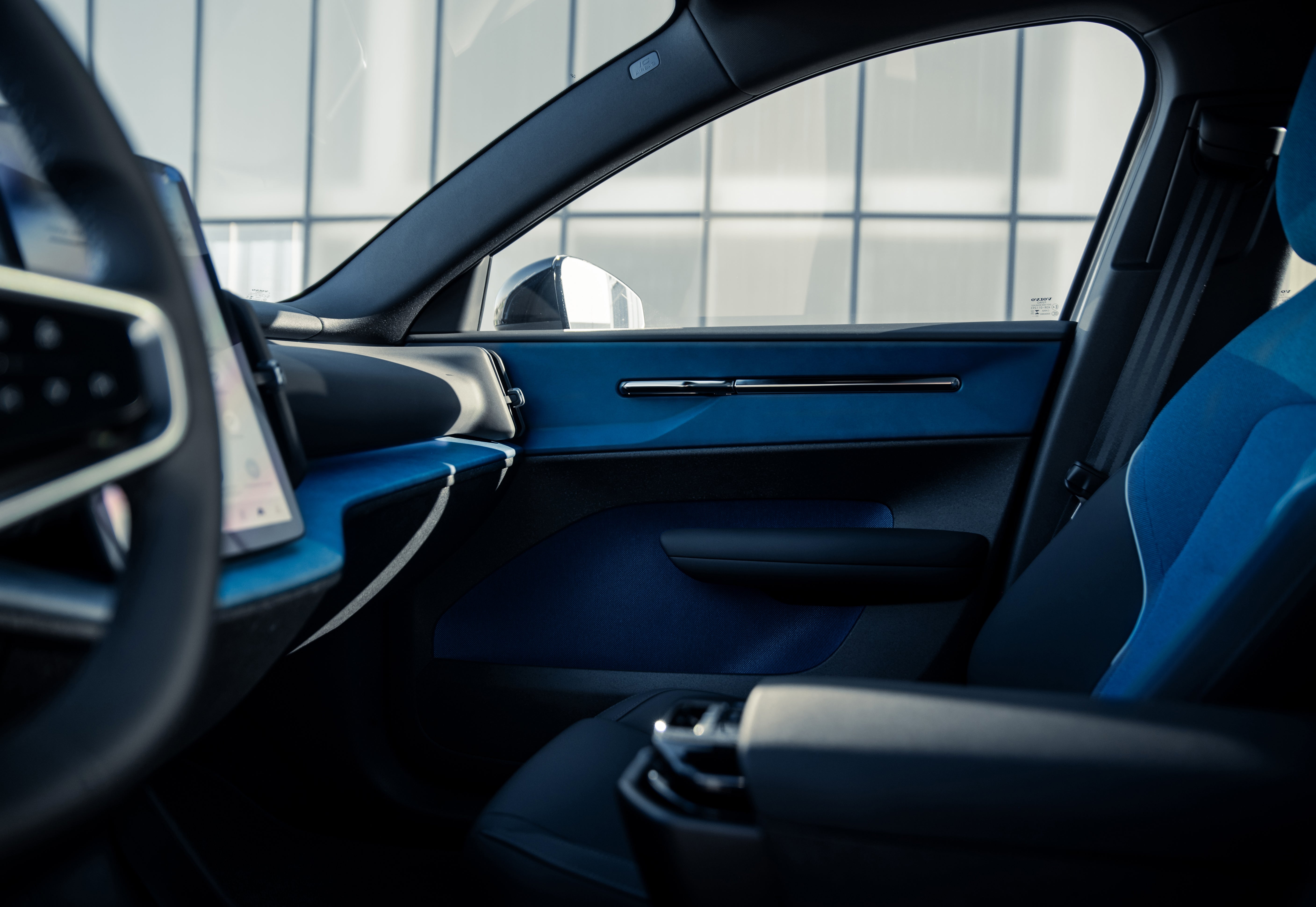 Volvo EX30 Core Cloud Blue 2024