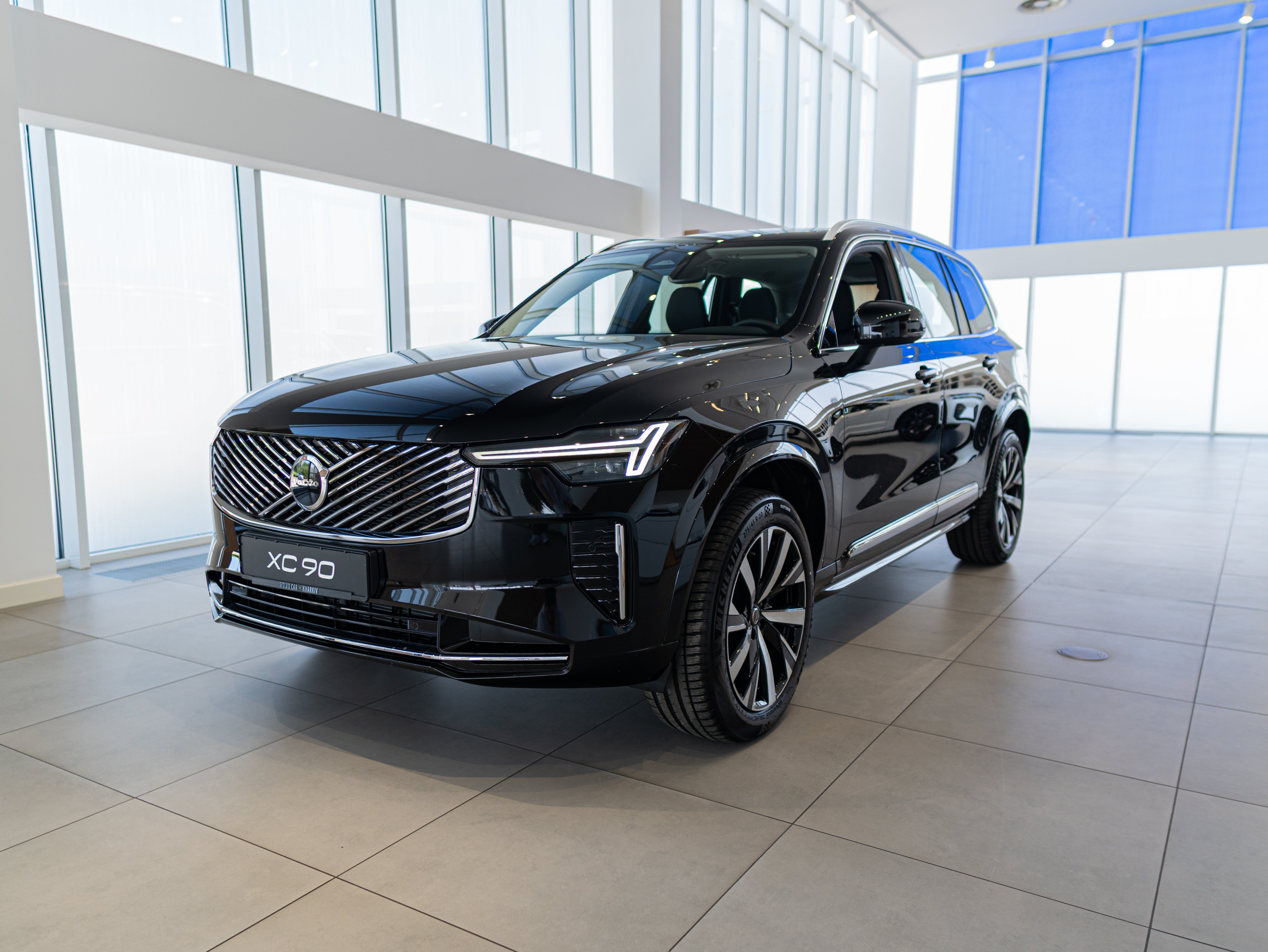 Volvo XC90 B5 Core Onyx Black - Charcoal/Vinyl5/Charcoal