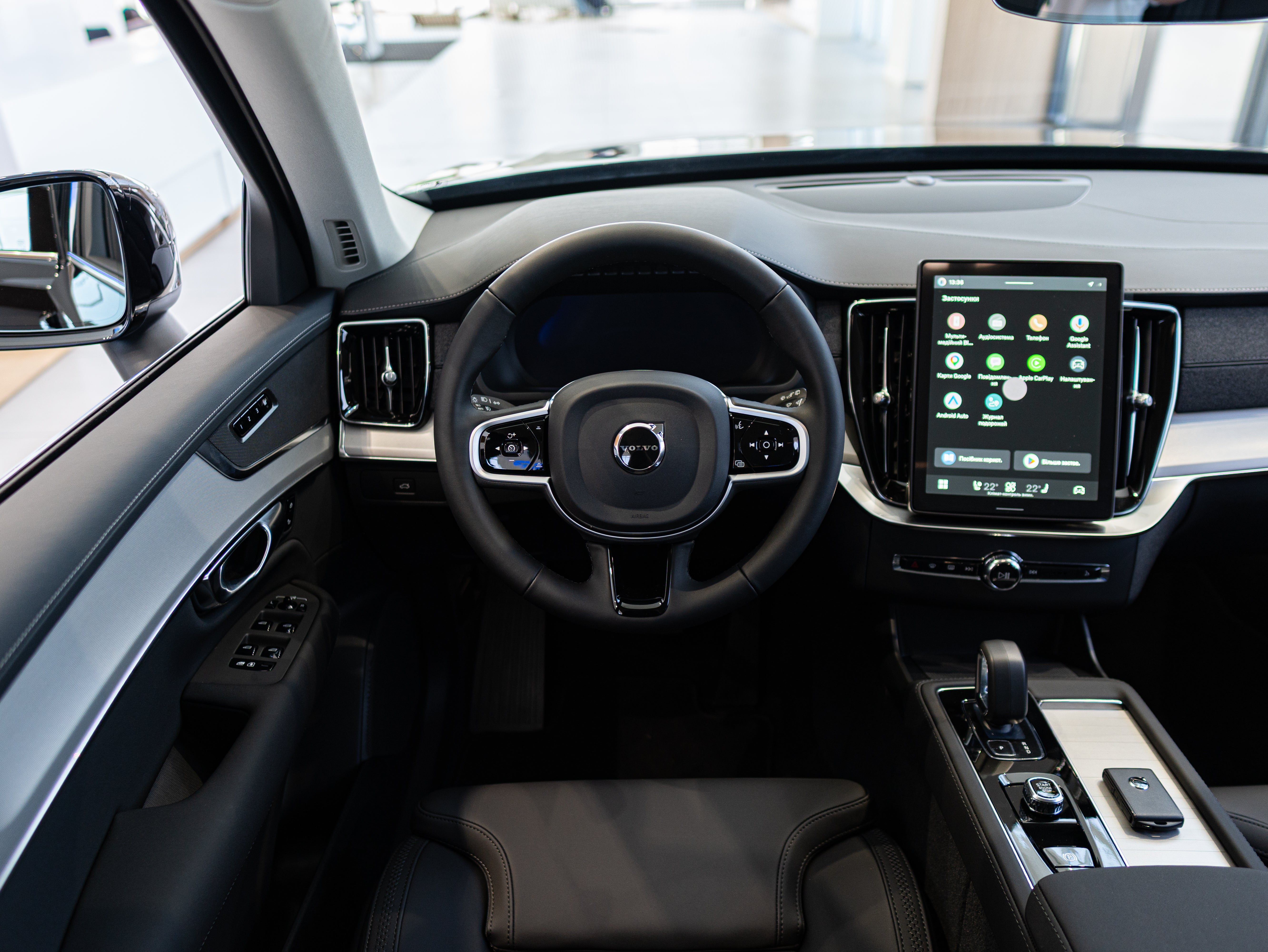 Volvo XC90 B5 Core Onyx Black - Charcoal/Vinyl5/Charcoal