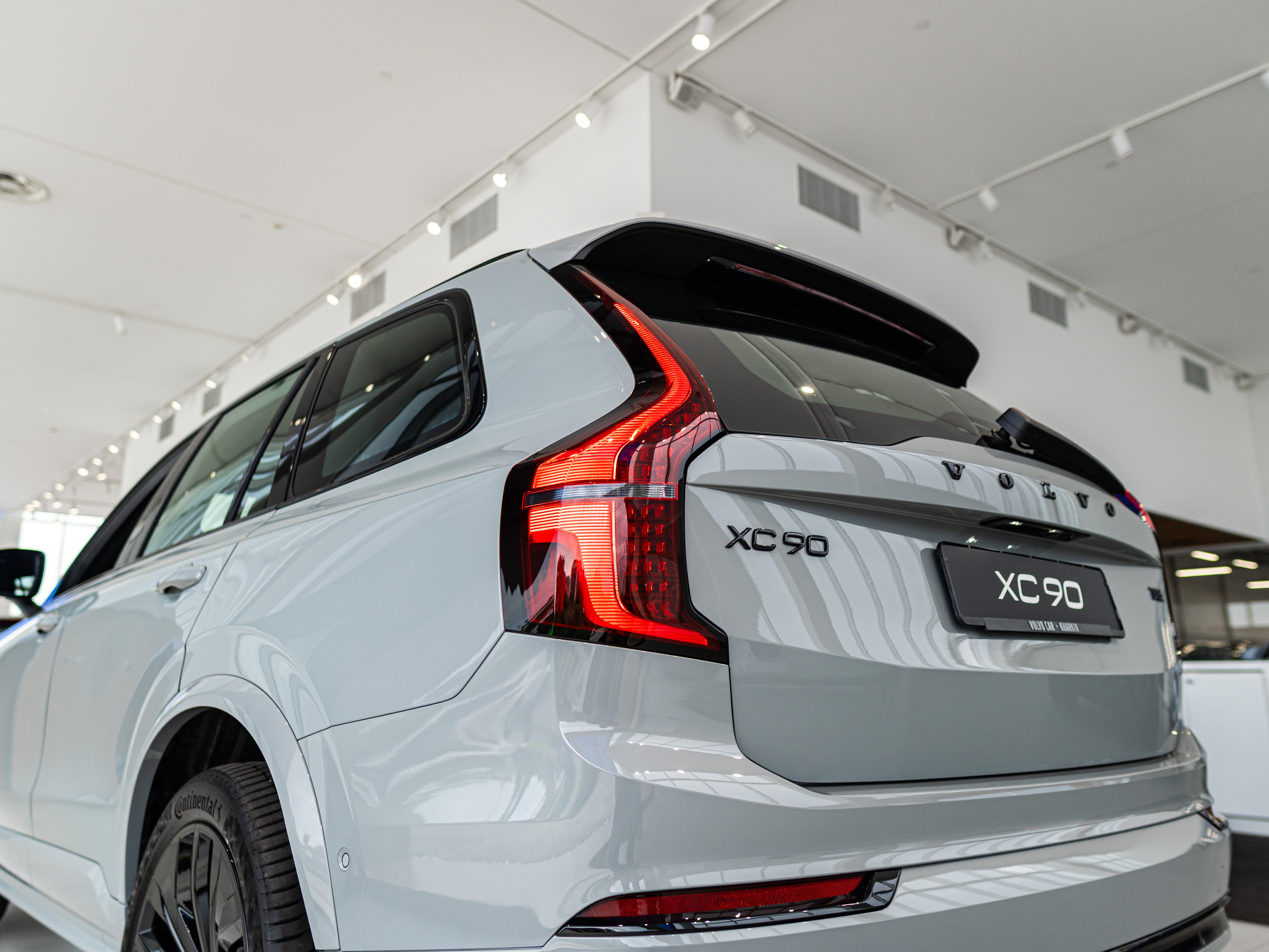 Volvo XC90 T8 Plus Black Edition MY26.5 Vapour Grey - Charcoal/Leac/Charc